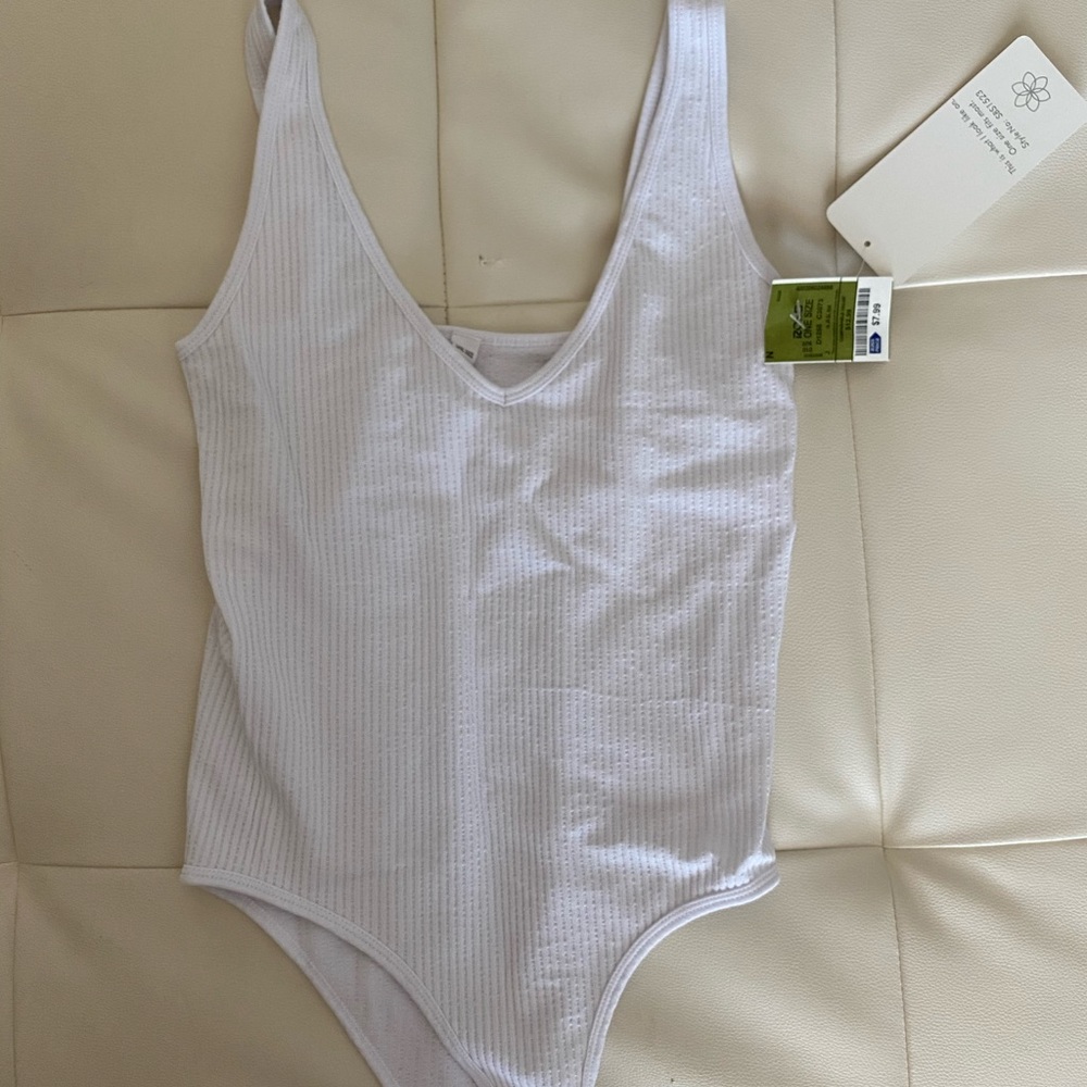 NWT BRIGHT WHITE BODY SUIT